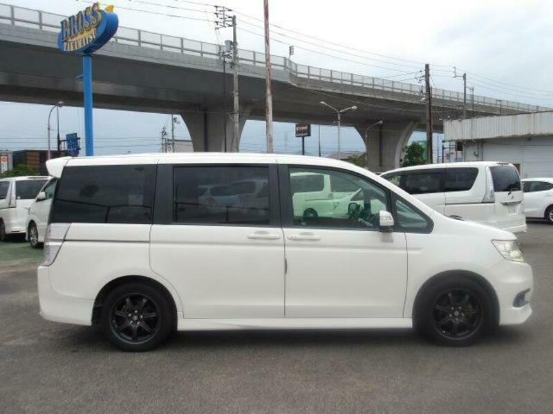 STEPWAGON SPADA