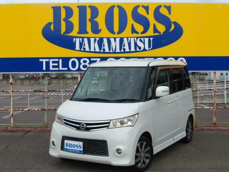 NISSAN ROOX