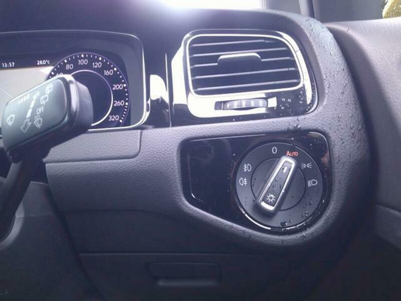GOLF VARIANT