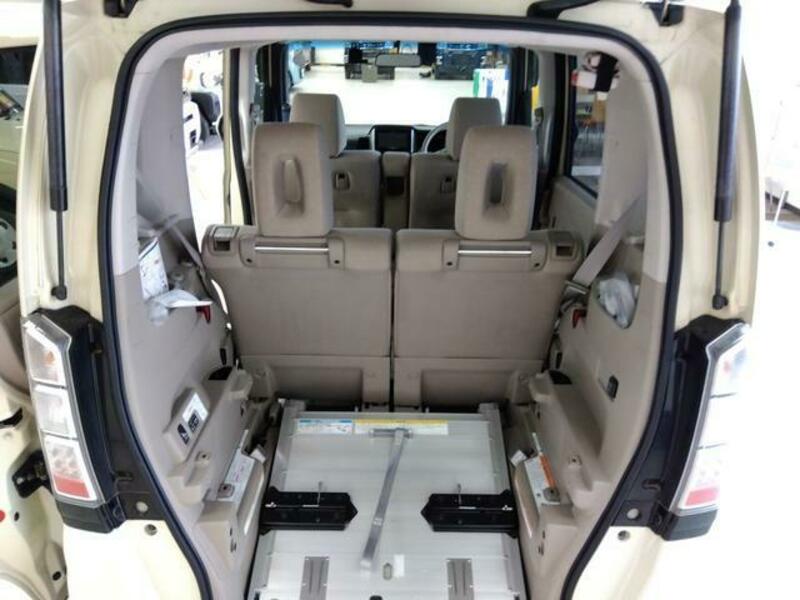 N BOX PLUS