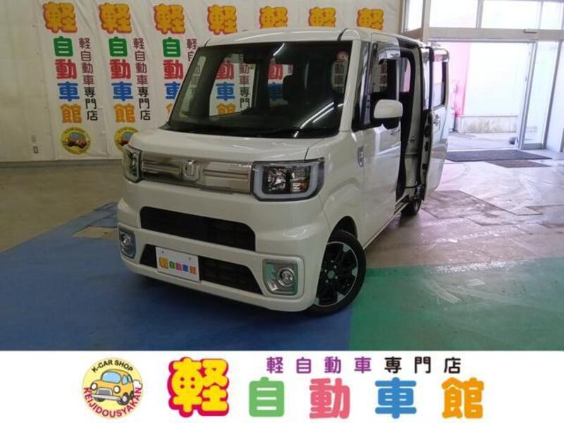 DAIHATSU WAKE