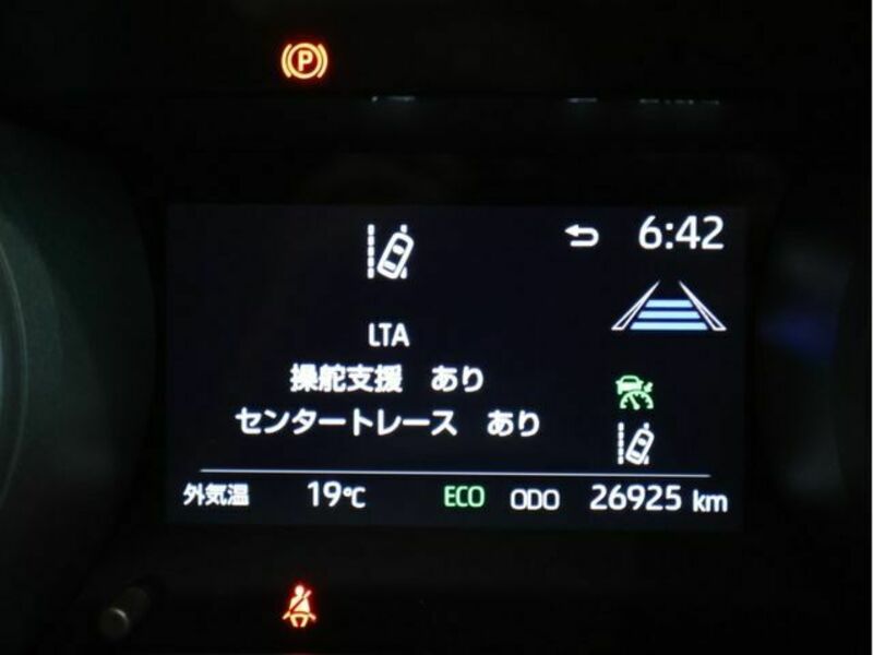 YARIS CROSS