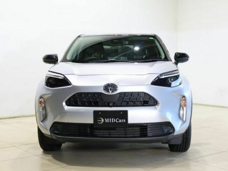YARIS CROSS