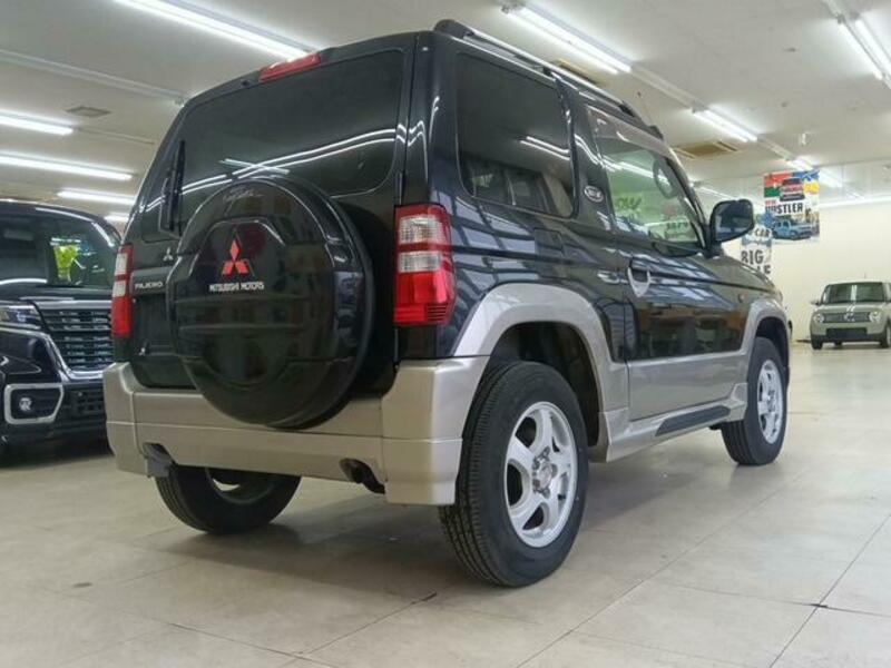 PAJERO MINI