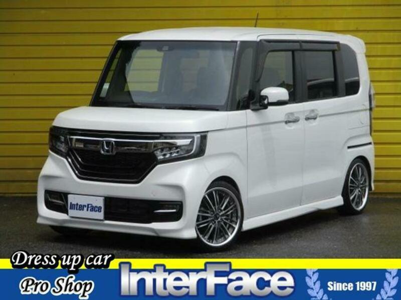 HONDA N BOX CUSTOM