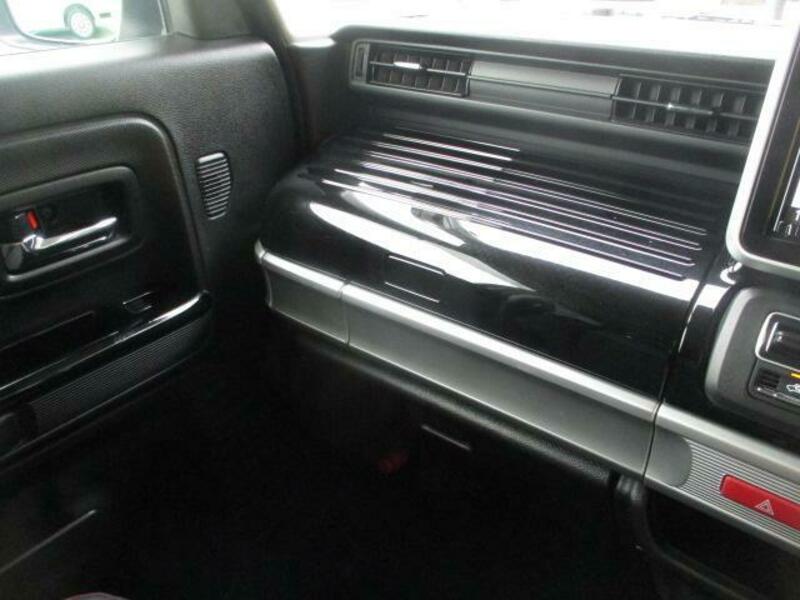 SPACIA CUSTOM