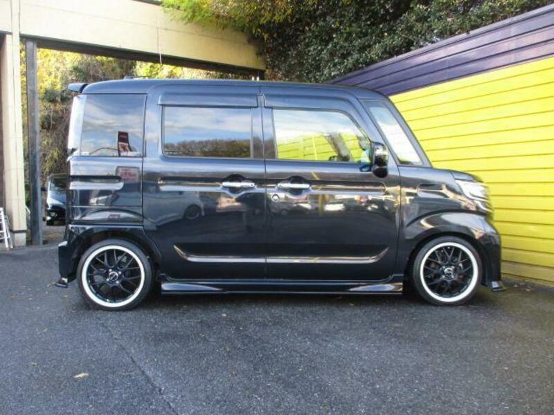 SPACIA CUSTOM