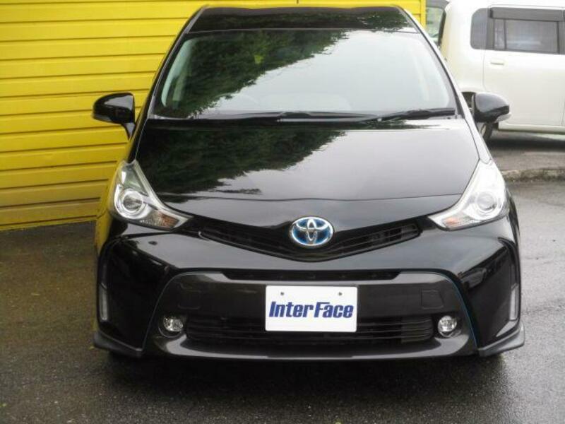 PRIUS ALPHA