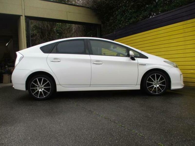 PRIUS