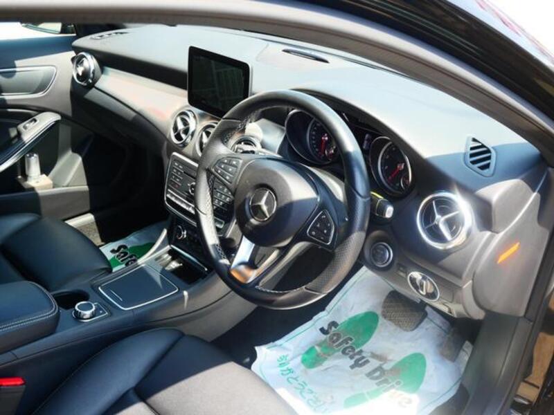 GLA CLASS