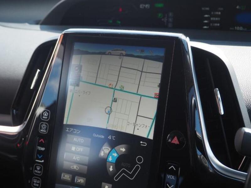 PRIUS PHV