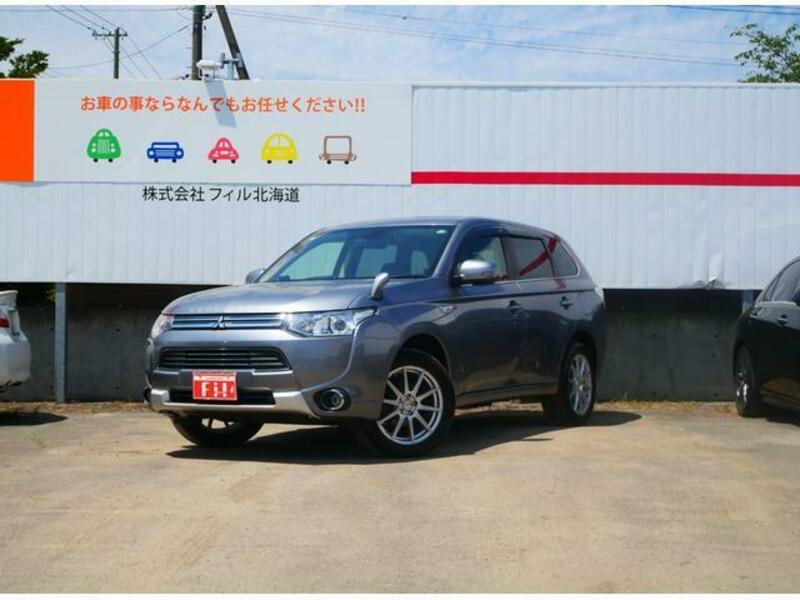 MITSUBISHI OUTLANDER PHEV