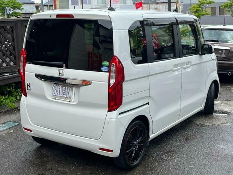 N BOX