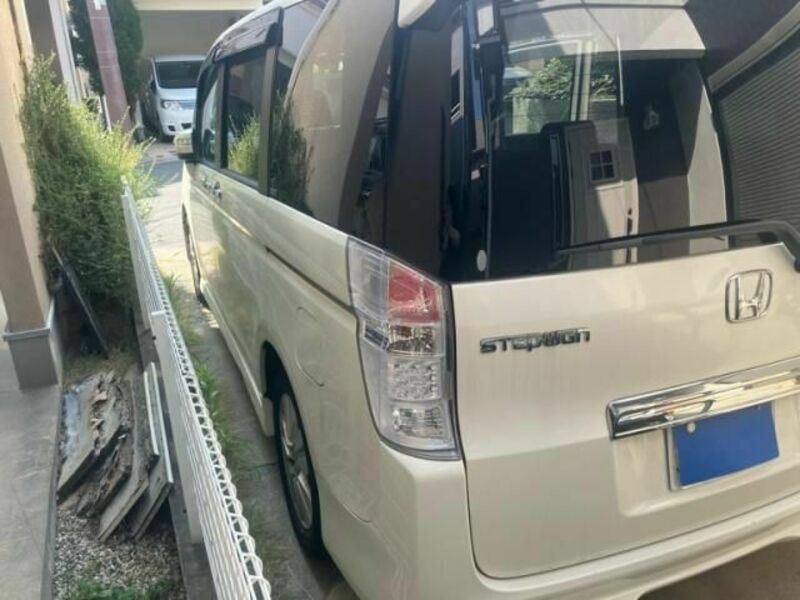 STEPWAGON SPADA