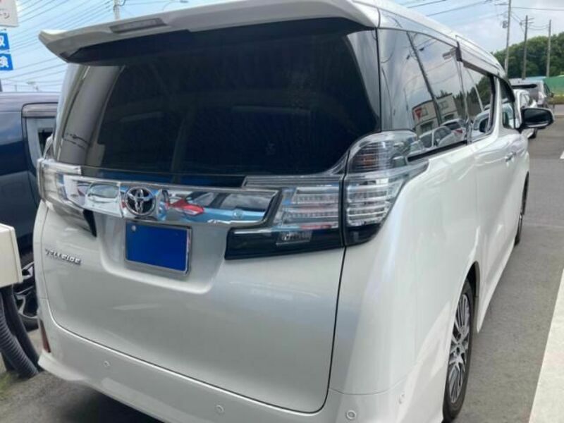 VELLFIRE