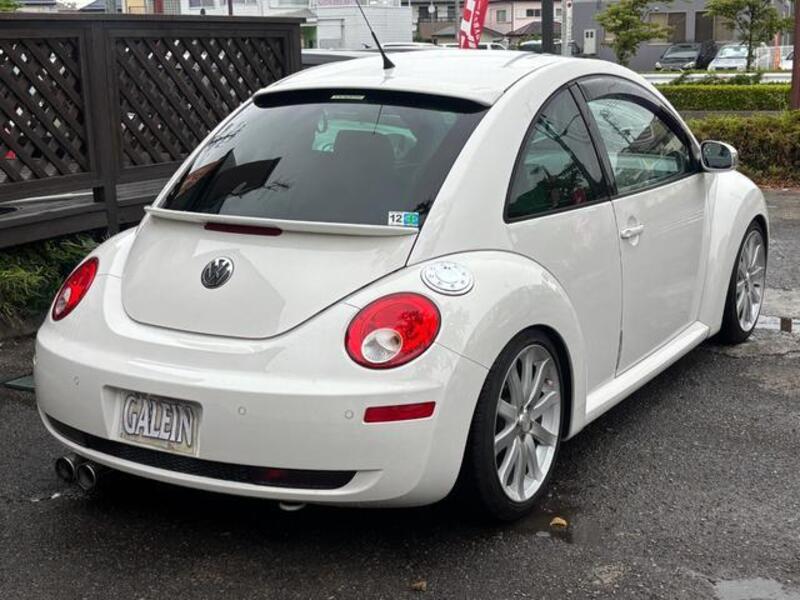 NEW BEETLE