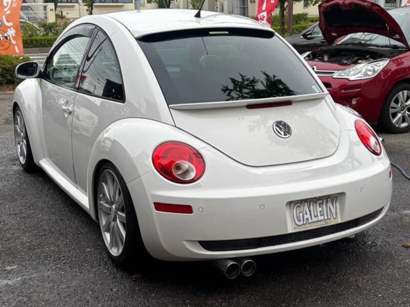 NEW BEETLE