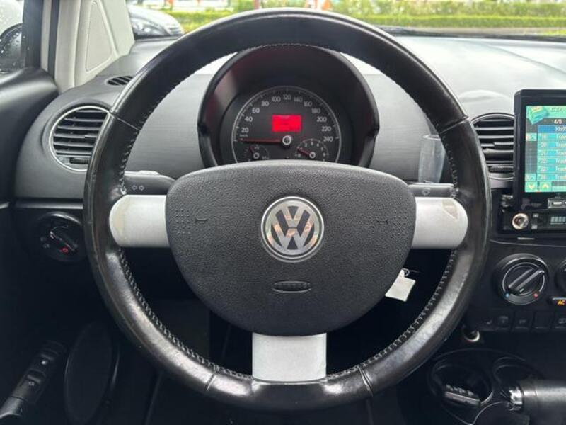 NEW BEETLE
