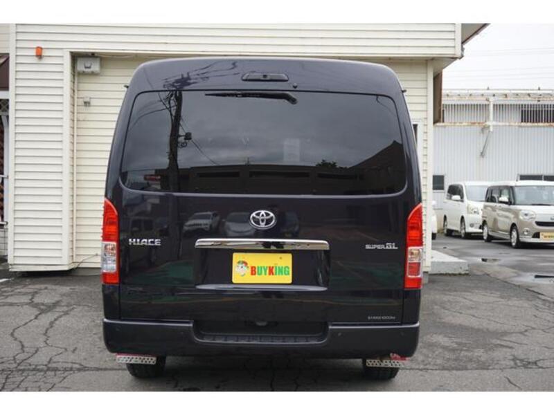 HIACE VAN