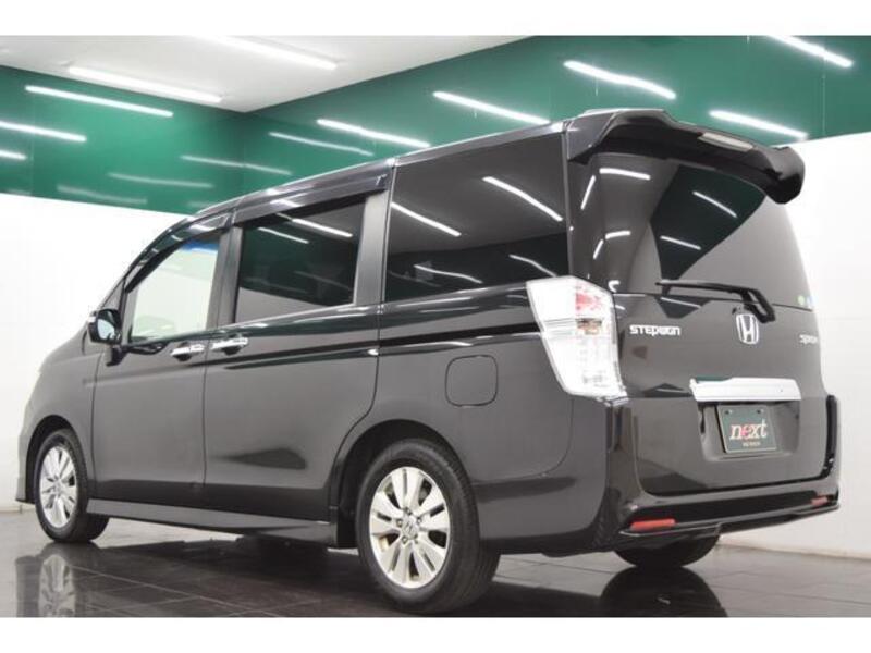 STEPWAGON SPADA
