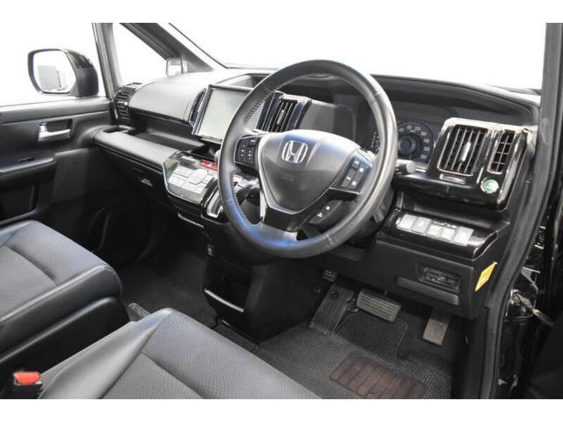 STEPWAGON SPADA
