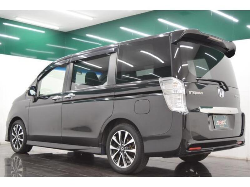 STEPWAGON SPADA