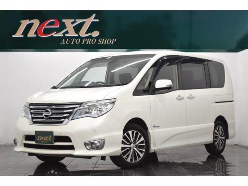 NISSAN SERENA
