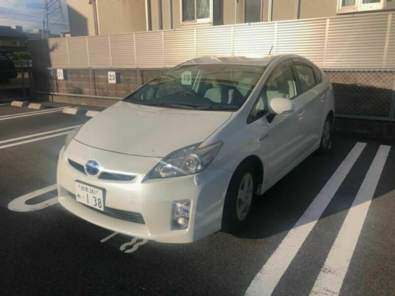 PRIUS-0
