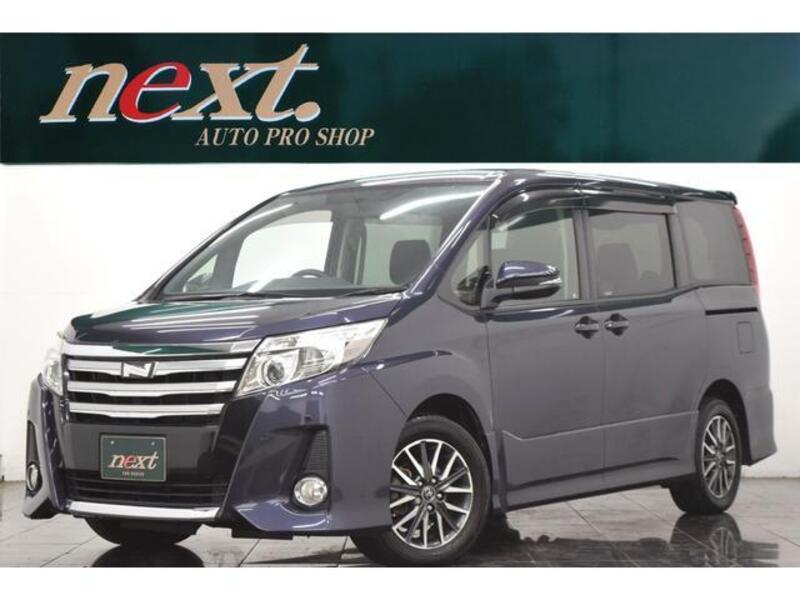 TOYOTA NOAH
