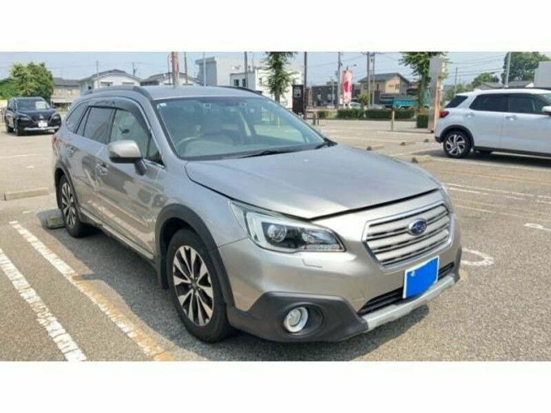 LEGACY OUTBACK-0