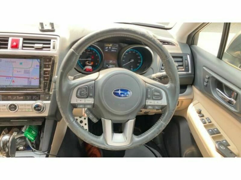 LEGACY OUTBACK