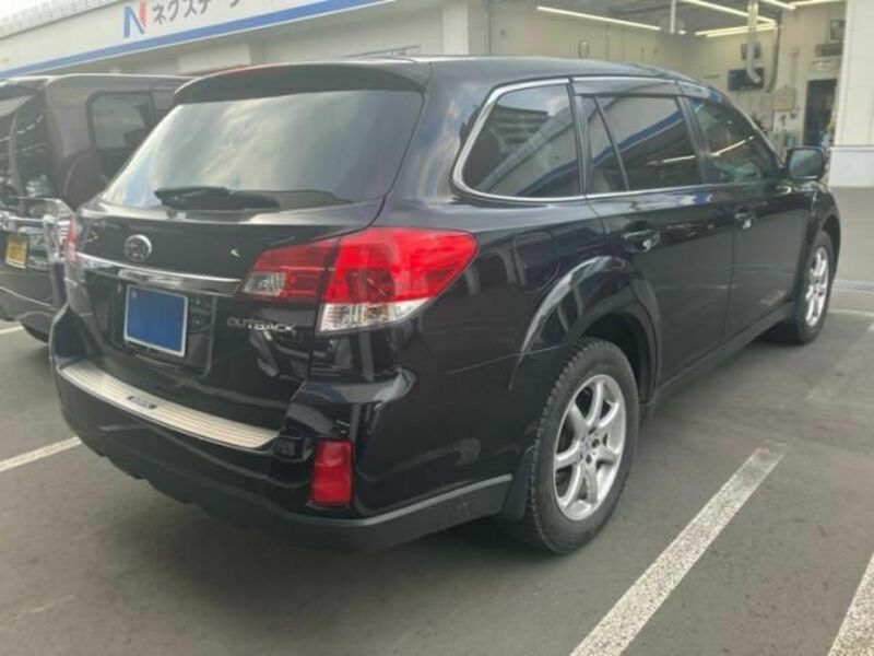 LEGACY OUTBACK