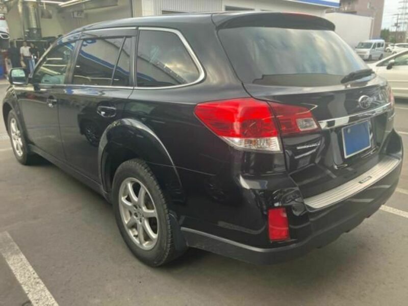 LEGACY OUTBACK
