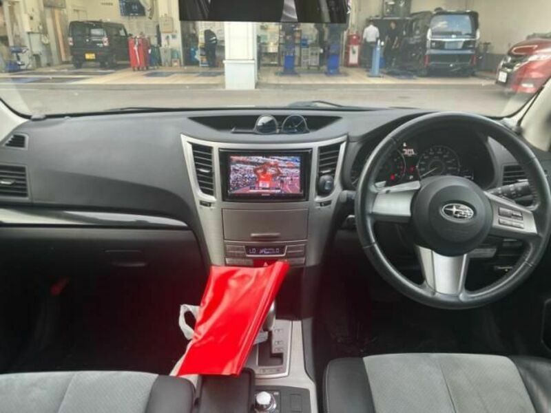 LEGACY OUTBACK