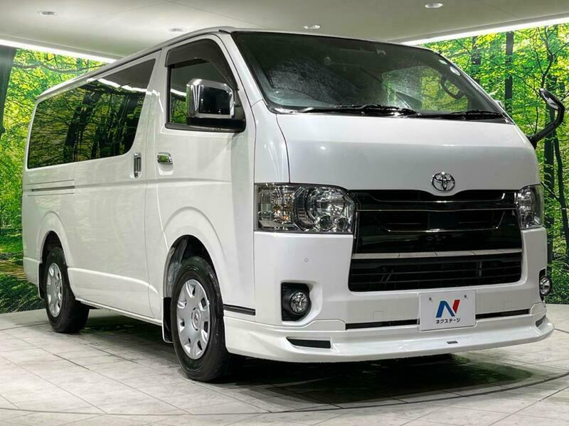 HIACE VAN