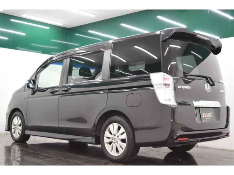 STEPWAGON SPADA