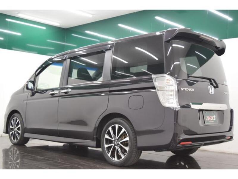 STEPWAGON SPADA
