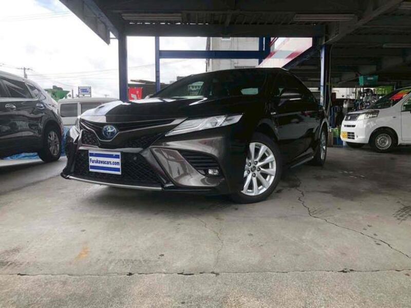 TOYOTA CAMRY