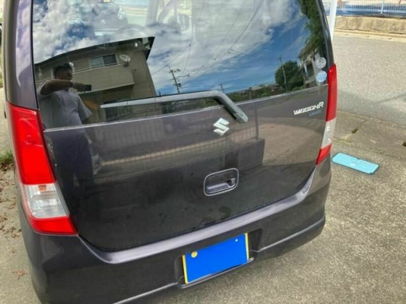 WAGON R
