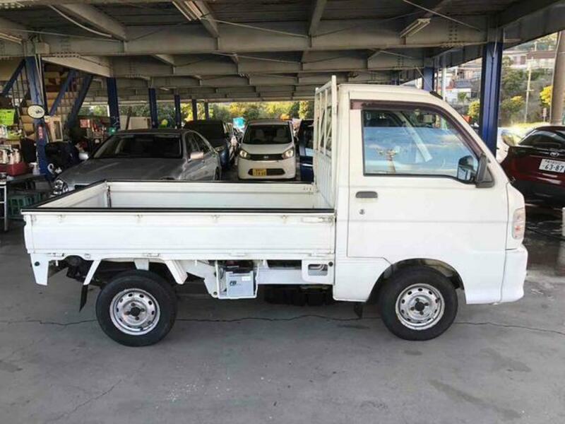 HIJET TRUCK