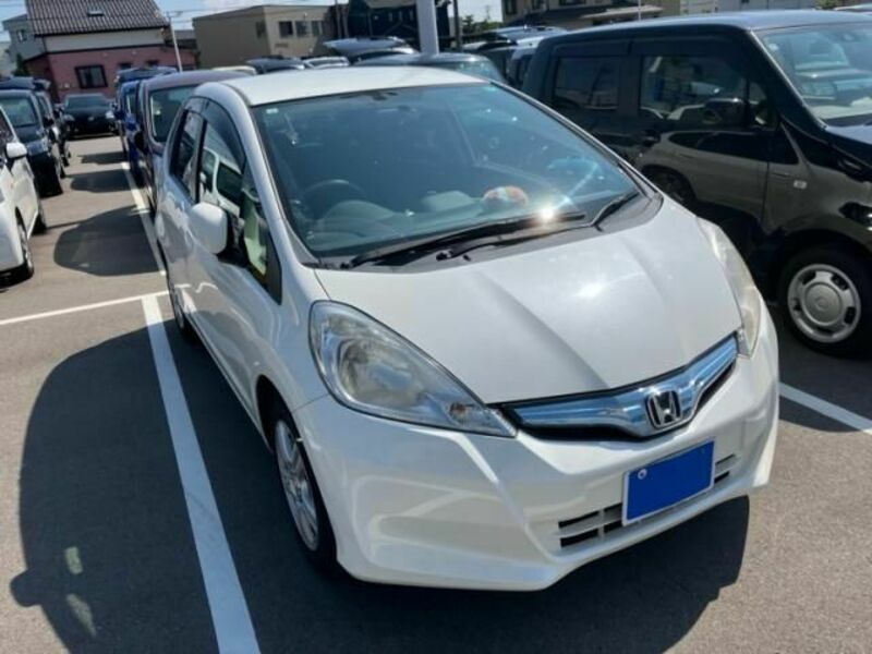 FIT HYBRID-0