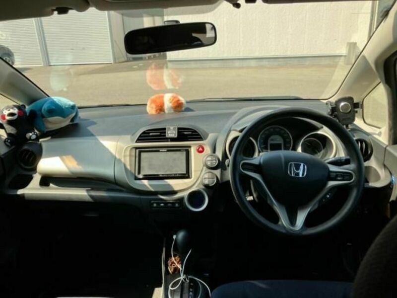 FIT HYBRID