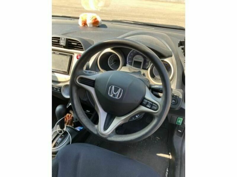FIT HYBRID