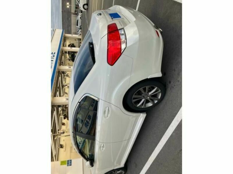 LEGACY B4