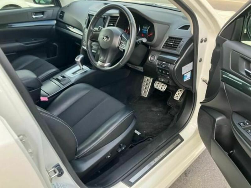 LEGACY B4
