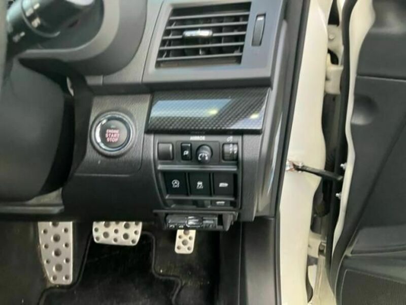 LEGACY B4