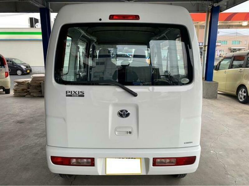 PIXIS VAN