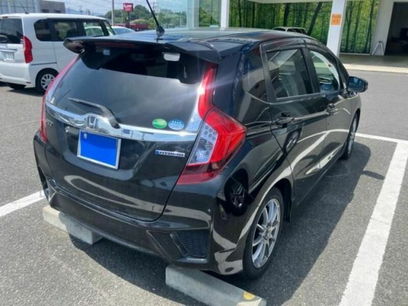 FIT HYBRID