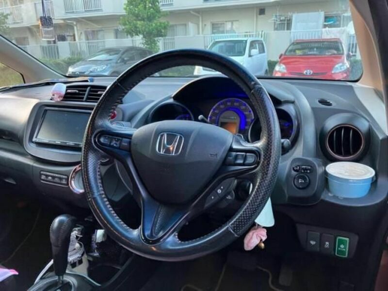 FIT HYBRID