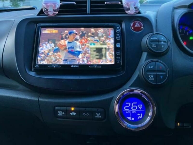 FIT HYBRID